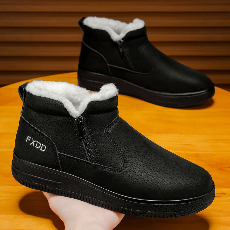 Padded men's winter boots, water-repellent, slip-on model