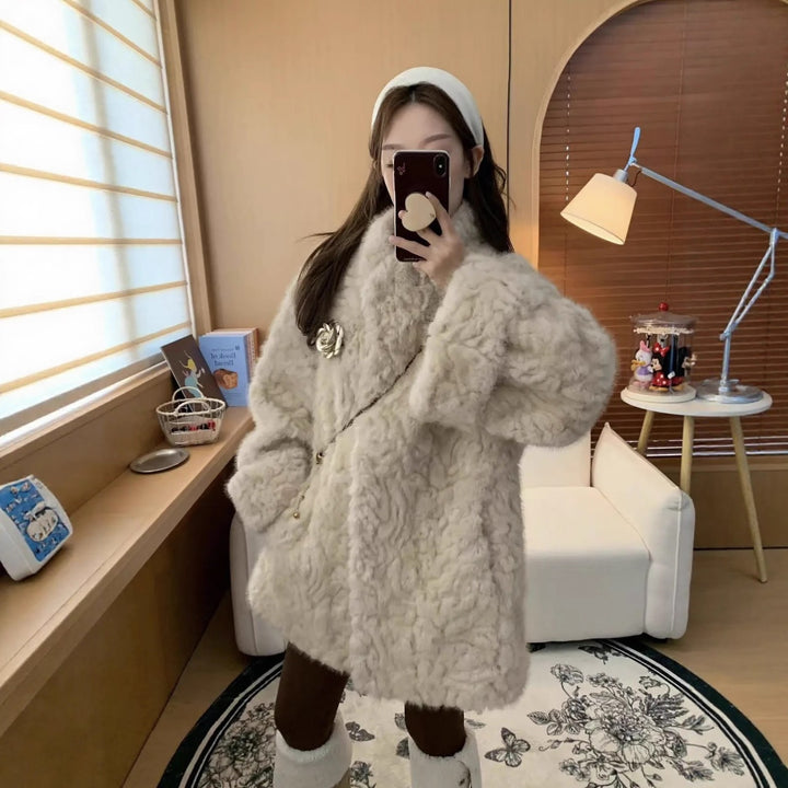 Women's coat in lambskin look with stand-up collar