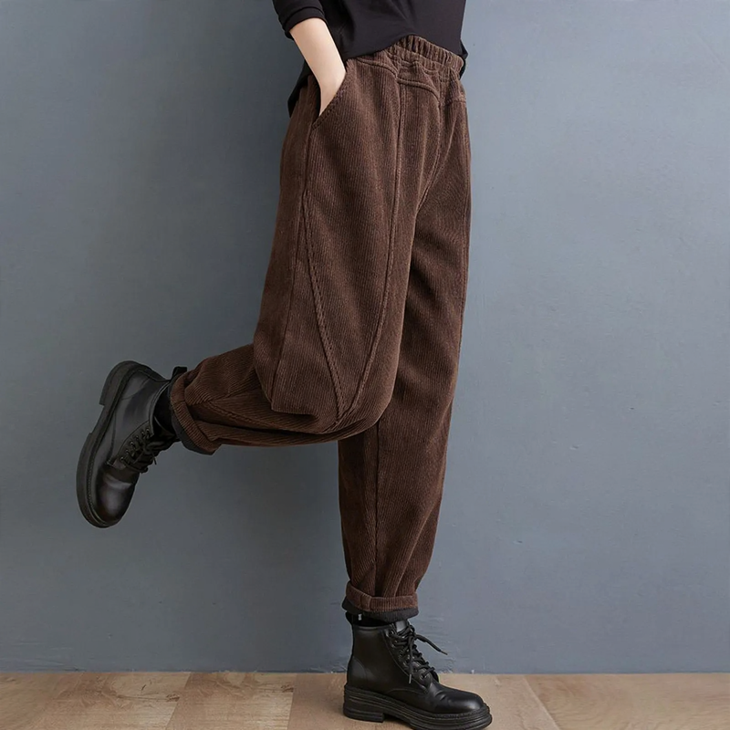Elegant Cord Harem Pants in Plus Size