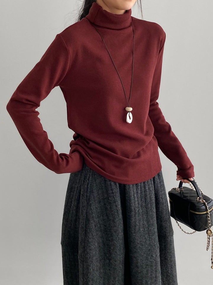 Women's knitted sweater with stand-up collar, soft