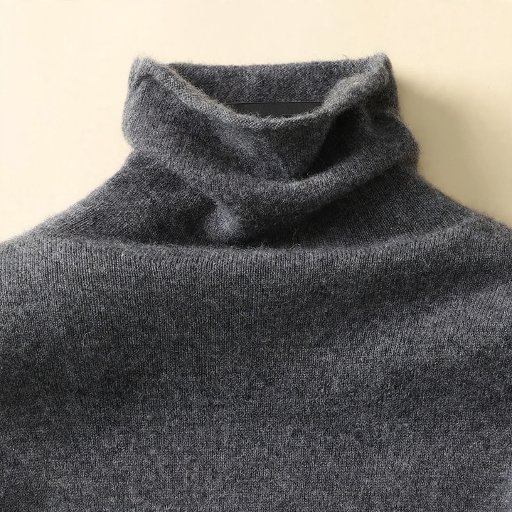 Women's wool sweater with stand-up collar made of 100% wool