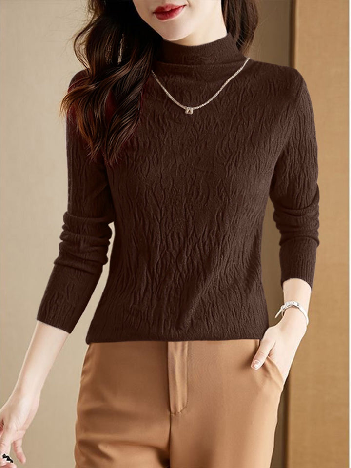 Women's wool sweater with stand-up collar, textured
