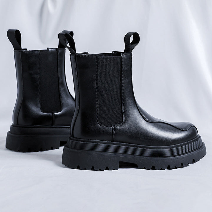 Stylish men's Chelsea boots in British style