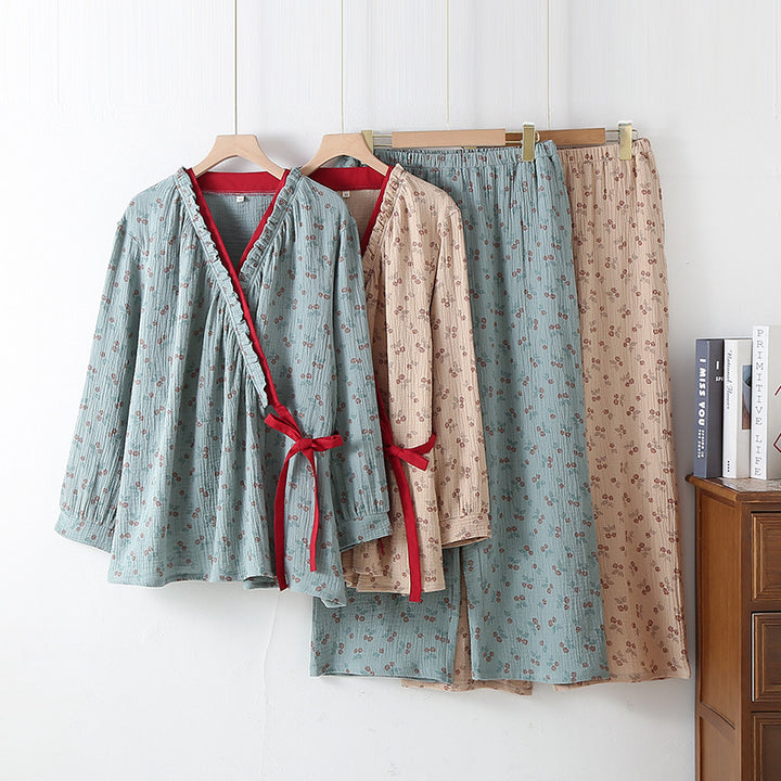Women's Pajama Set in Kimono Style with Floral Pattern