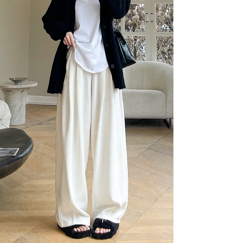 Women's corduroy trousers with wide legs and straight cut