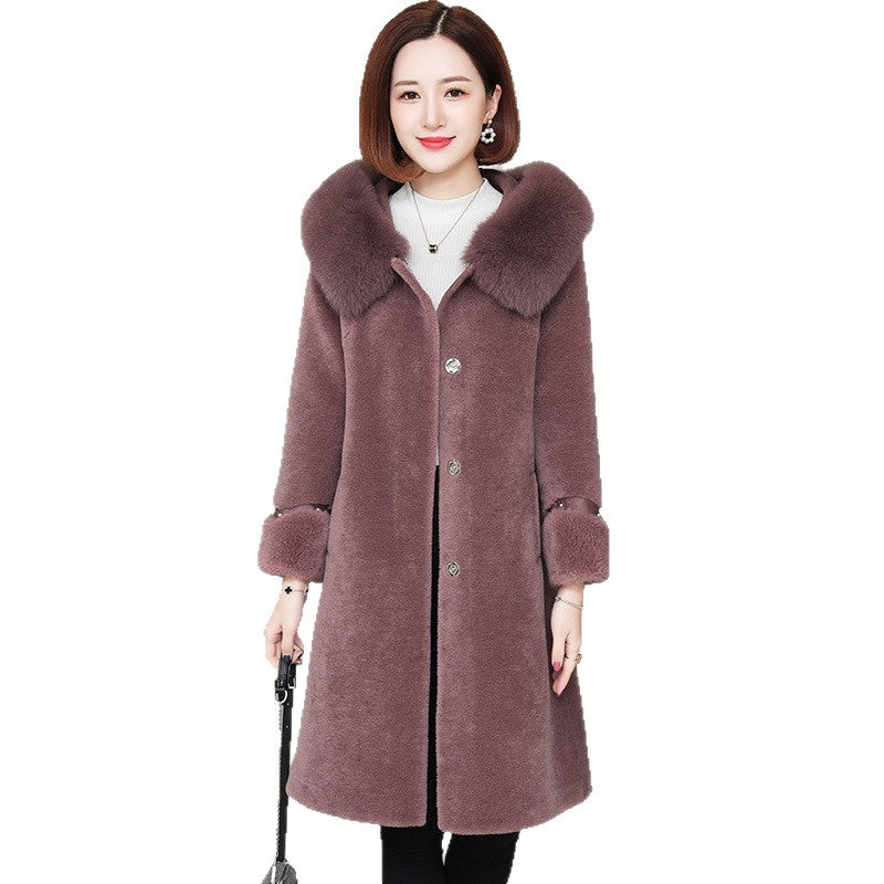 Sheepskin coat with fox fur collar for women