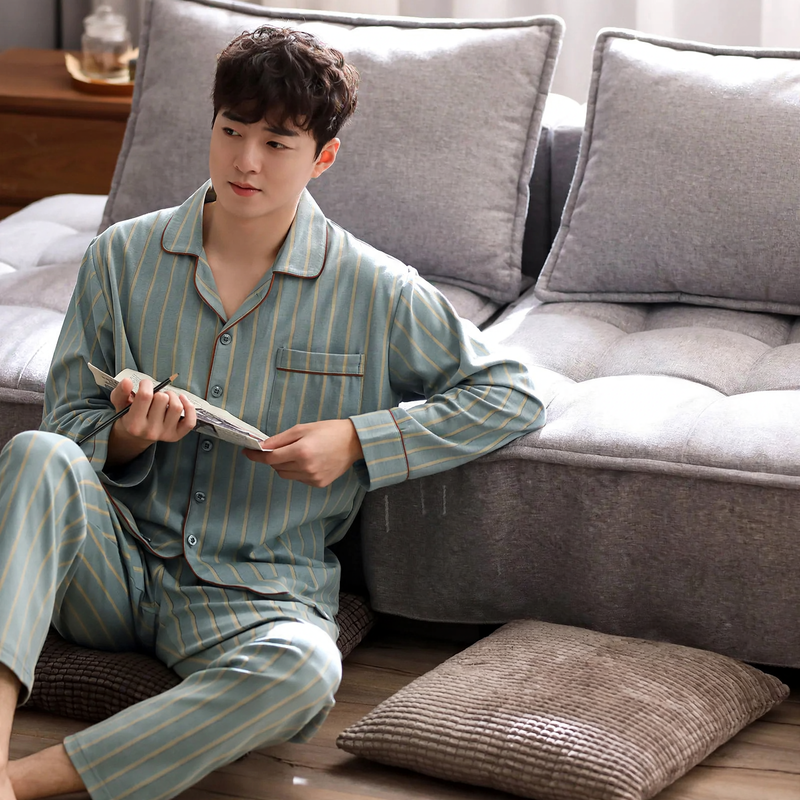 Men's Pajama Set made of pure cotton, lightweight