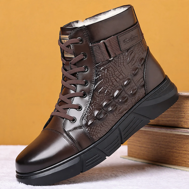 Padded men's leather boots with lamb fur mix