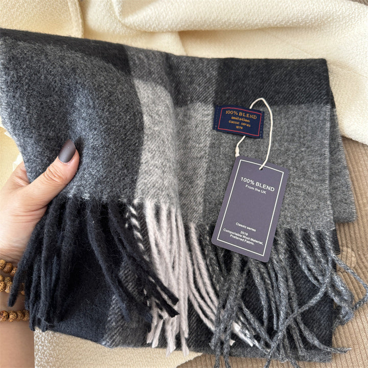 Classic checked scarf made of cashmere imitation, 180x32 cm