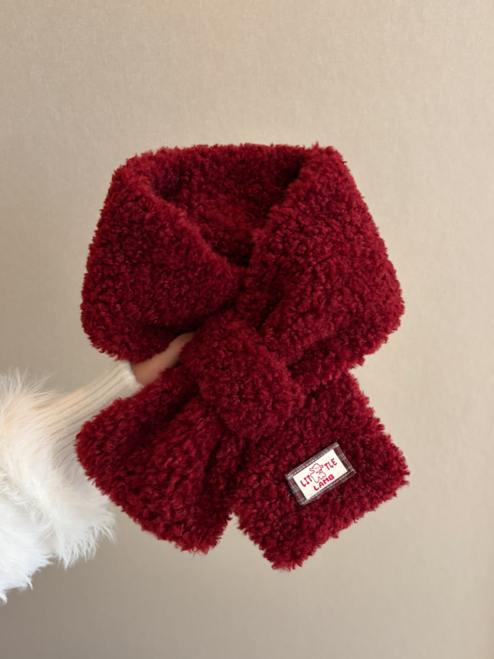 Thick lamb fleece scarf, 85x12 cm