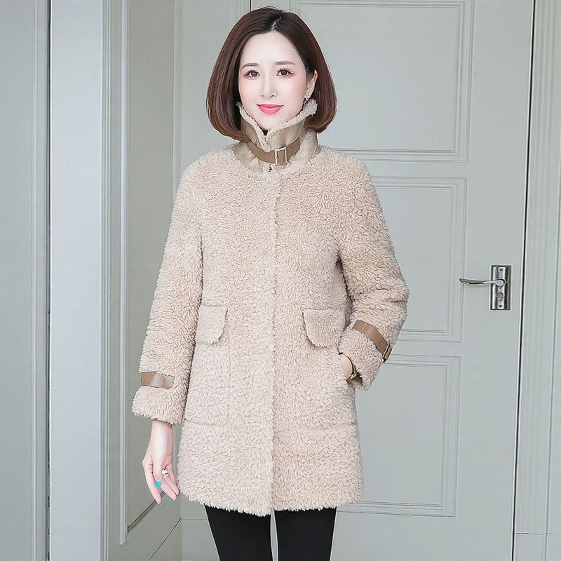 Women's coat made of lambskin imitation, medium length