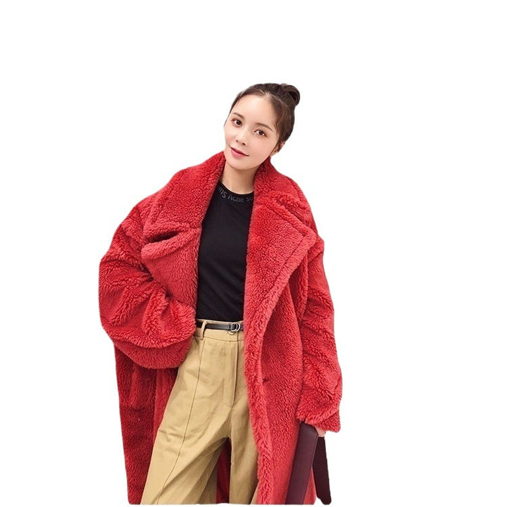 Loose women's winter coat in teddy look