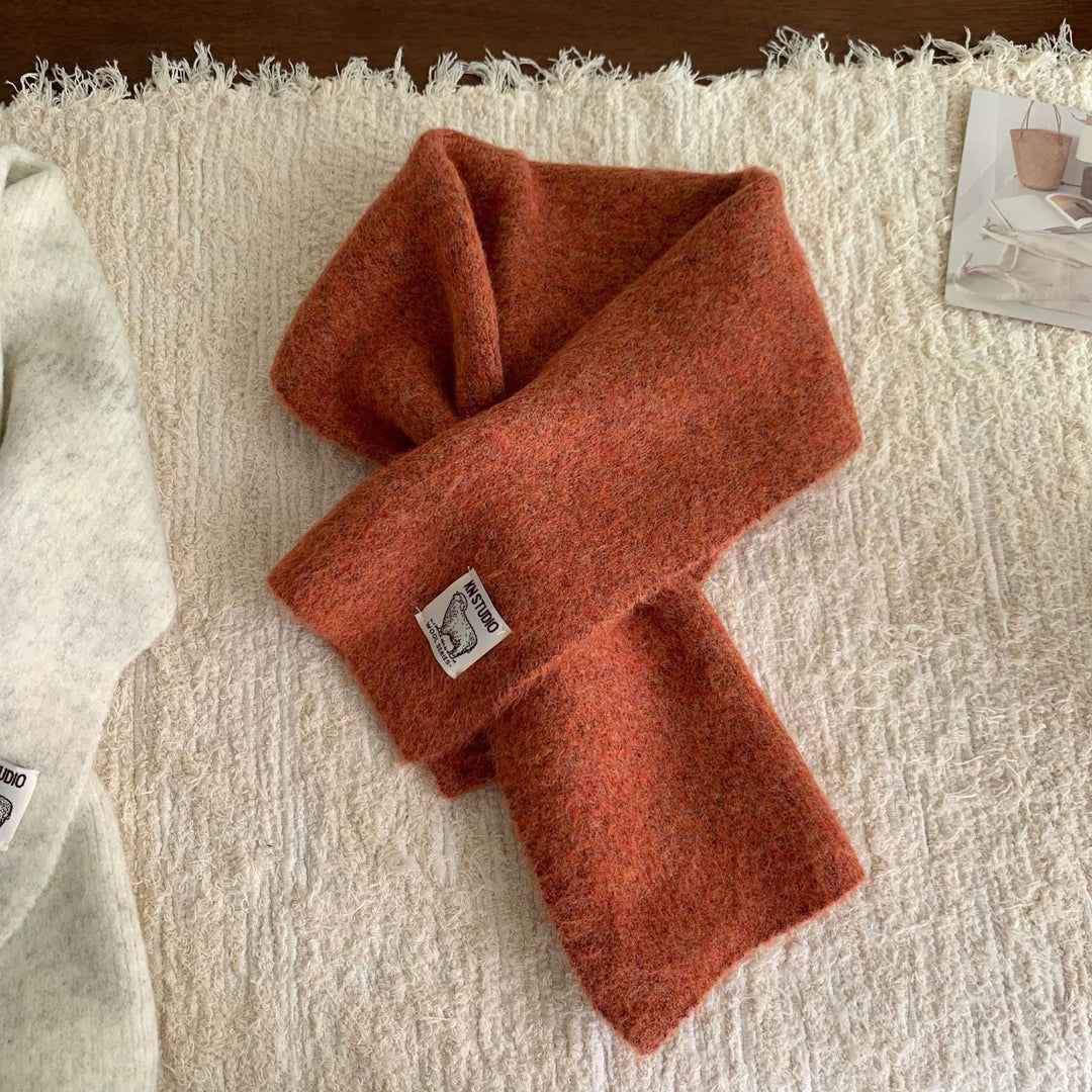 Short knit scarf with slit, alpaca wool blend