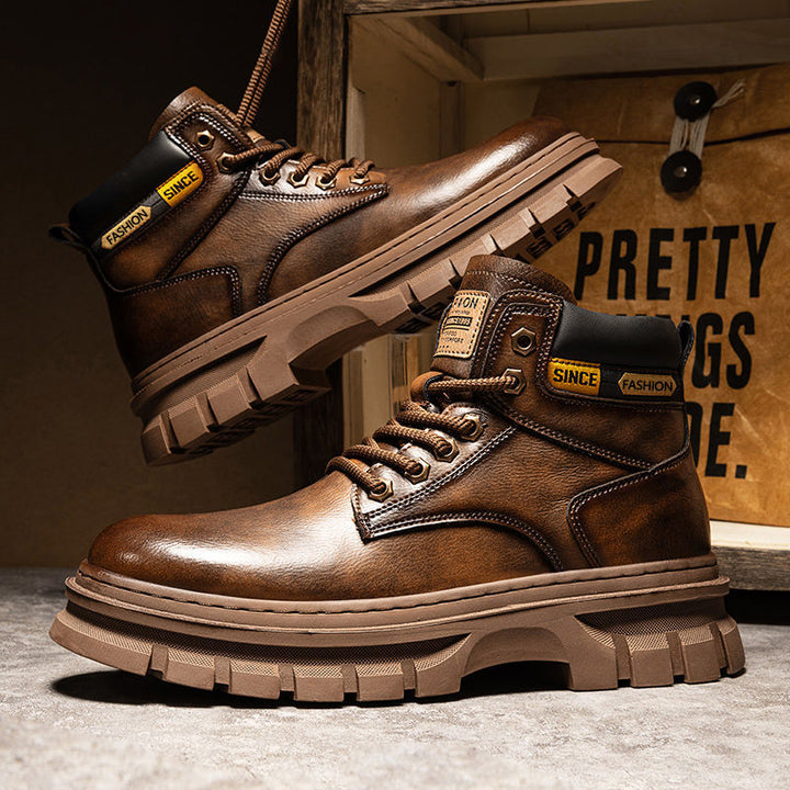 Modern men's boots in English style