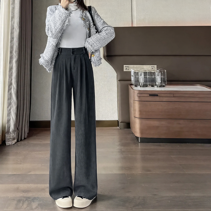 Padded women's cord trousers in straight fit