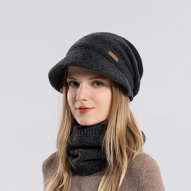 Knitted hat and scarf set with lining