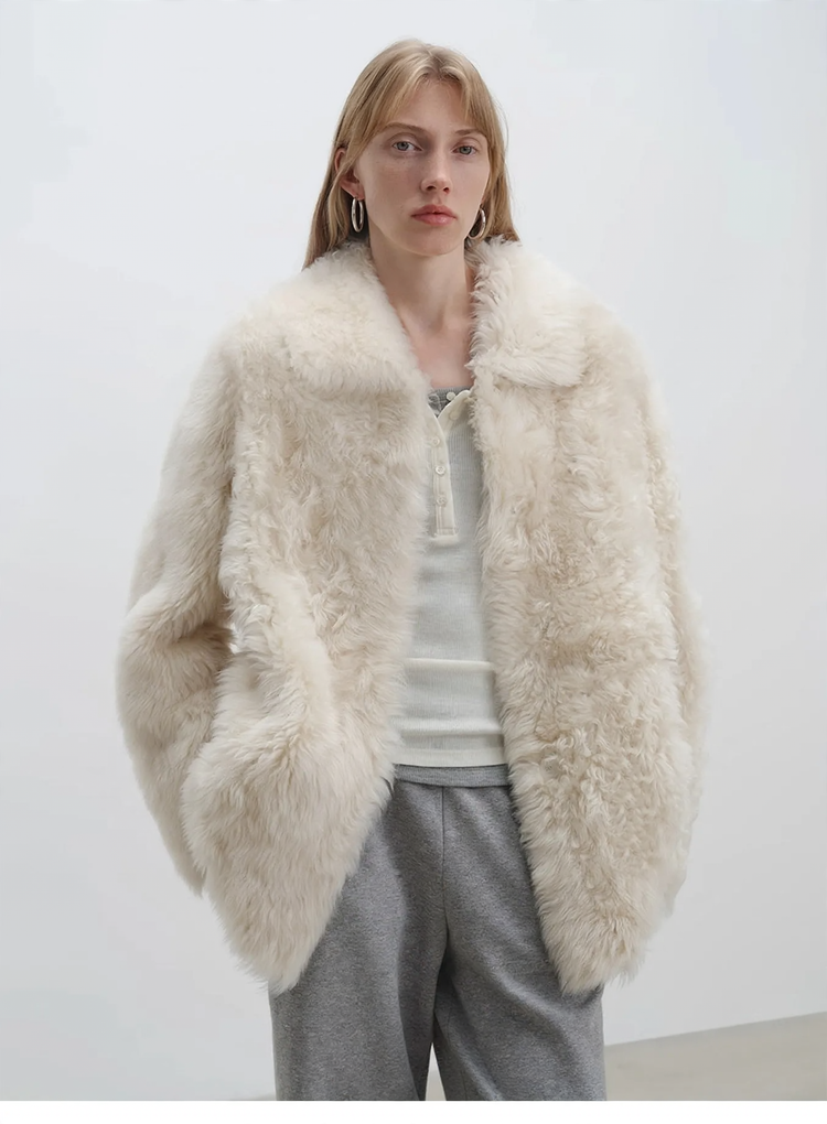 Women's coat made of lambskin imitation in Toscano look
