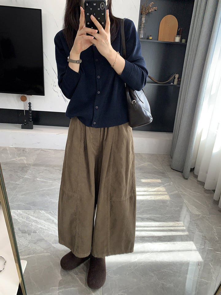 Ladies' cord trousers, wide cut, 7/8 length
