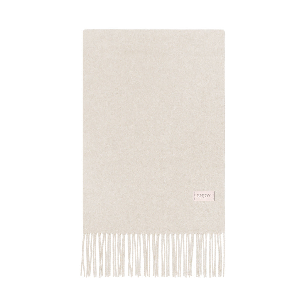 Soft merino wool blend scarf with fringes