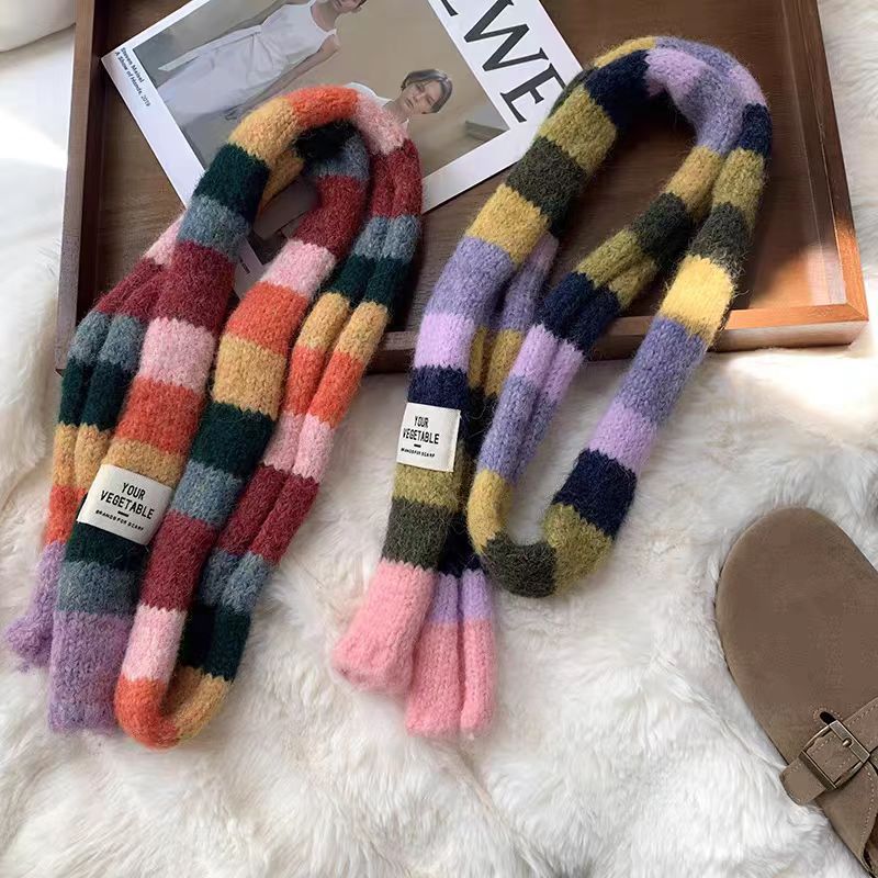 Narrow scarf with color stripes, 170x10cm