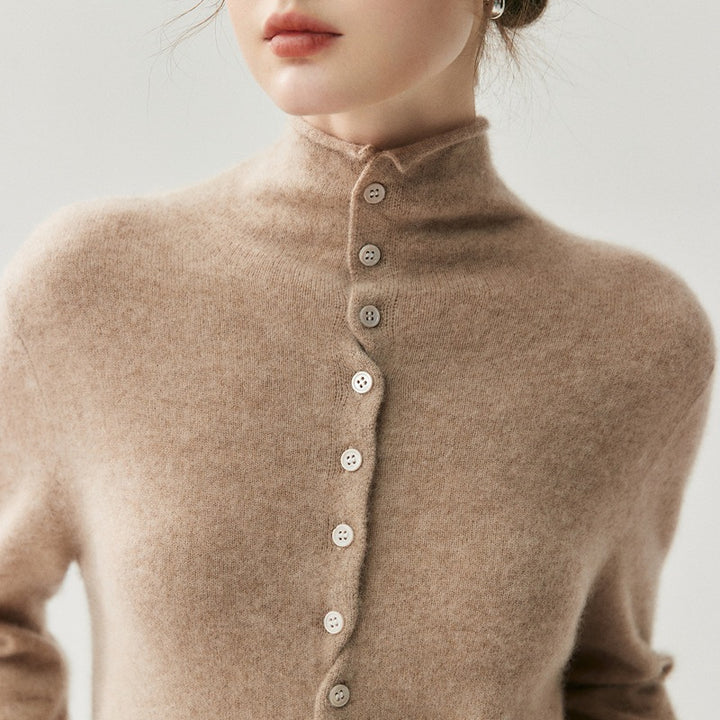 Women's cardigan with a soft touch