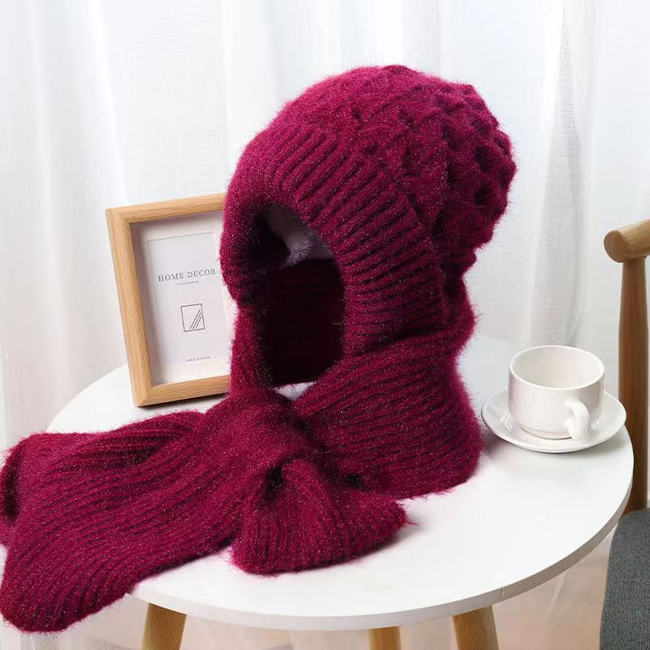 Knitted hat and scarf set