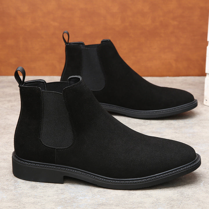 Men's Chelsea boots made of genuine leather, lined