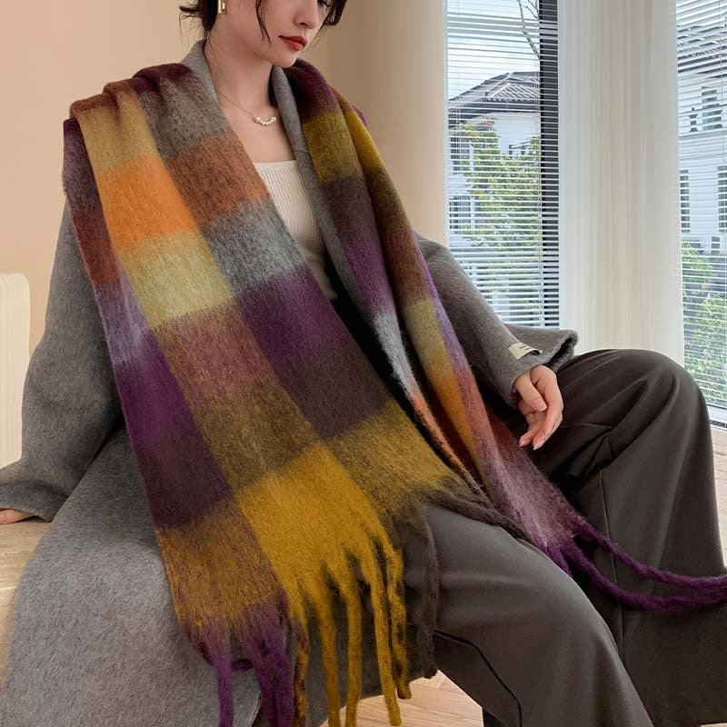 Checked scarf in mohair look, warming