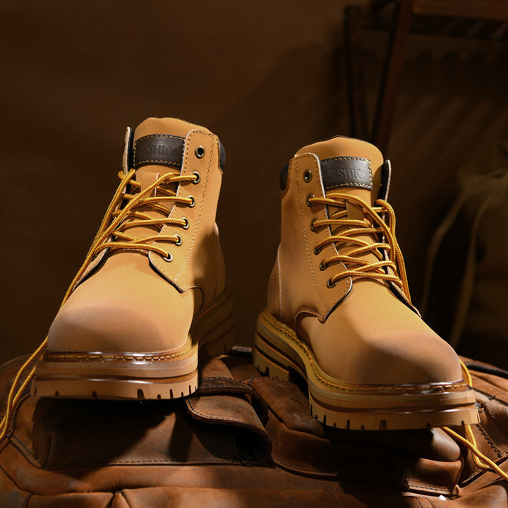 Men's work boots, water-repellent, with platform sole