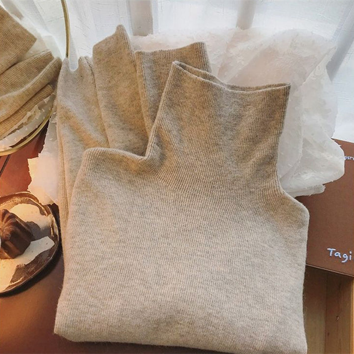 Women's turtleneck sweater, solid color, knitted