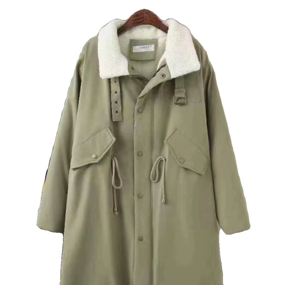 Longer, padded women's parka with lamb fur look