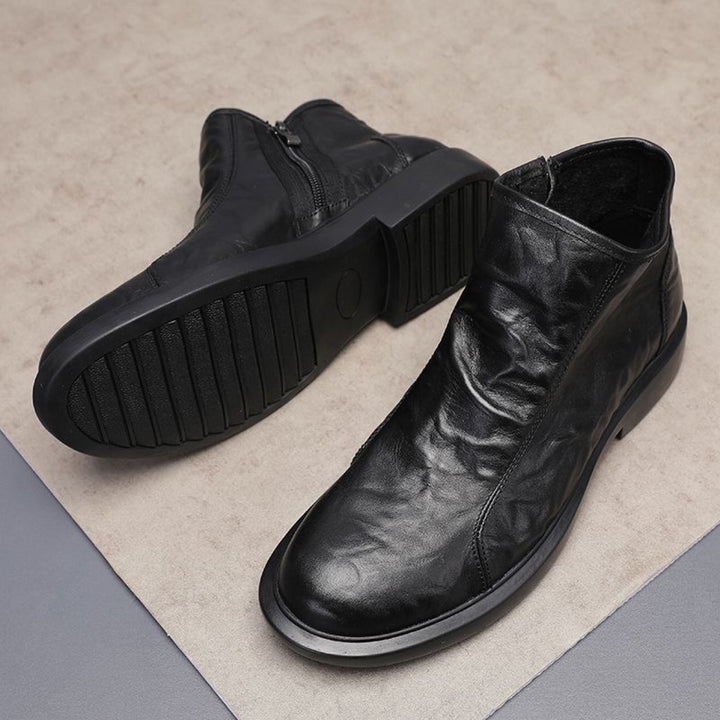 High-quality Chelsea boots made of genuine leather