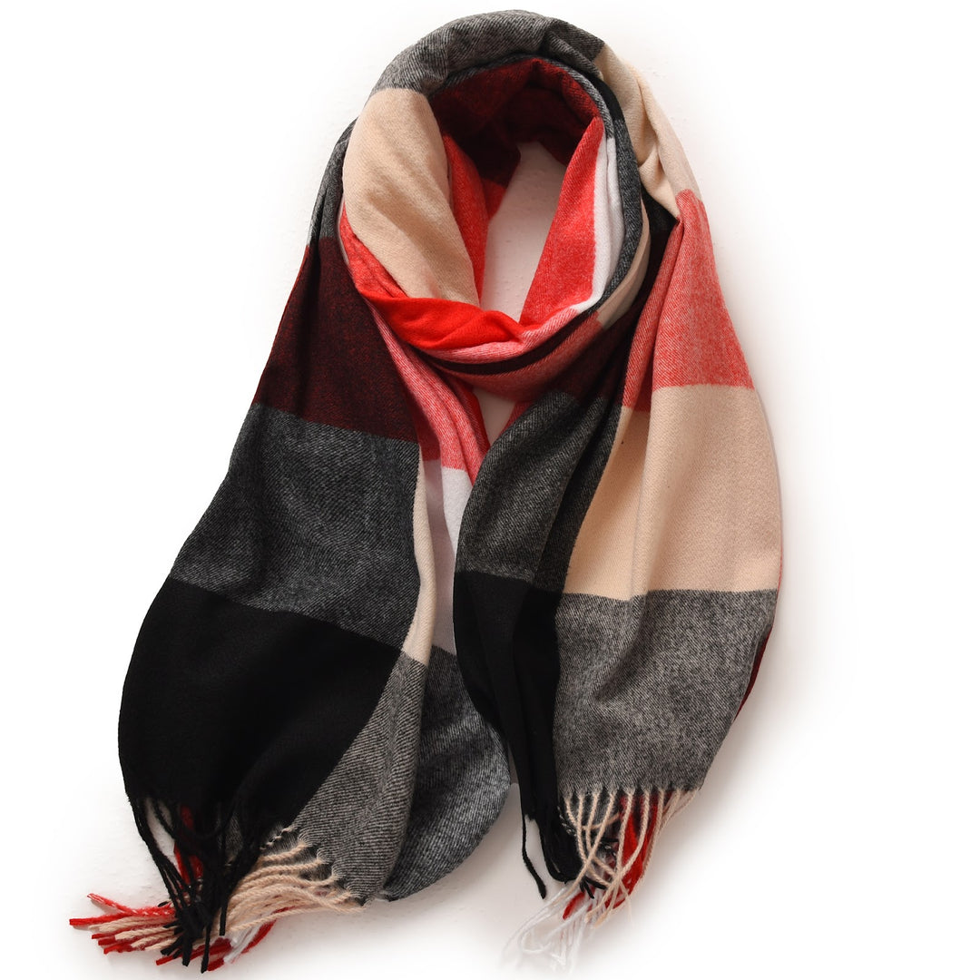 Large winter scarf with check pattern, 180 cm