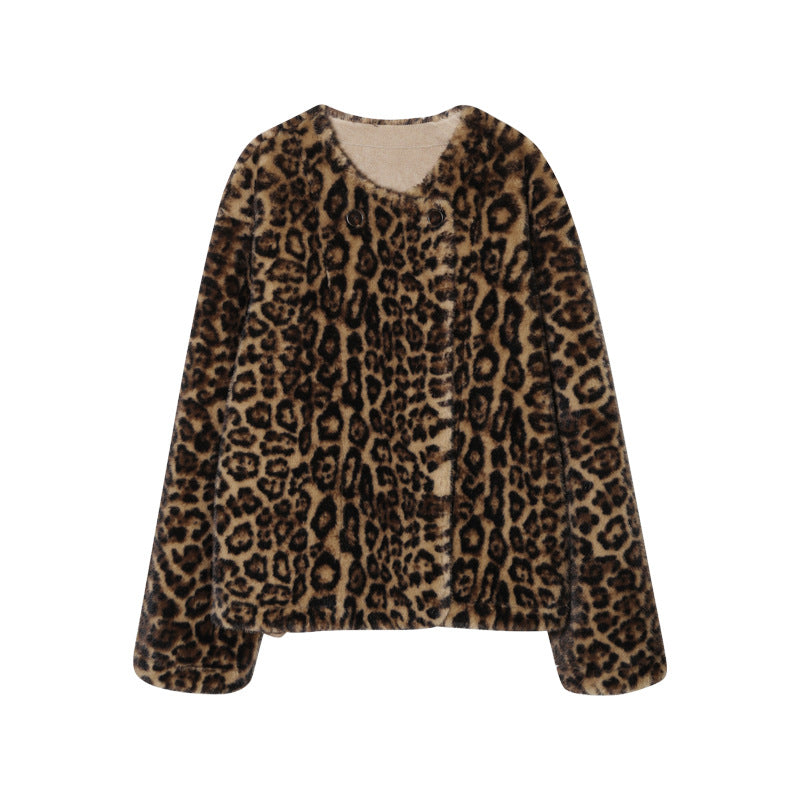 Women's winter coat, faux fur, leopard print, round neckline