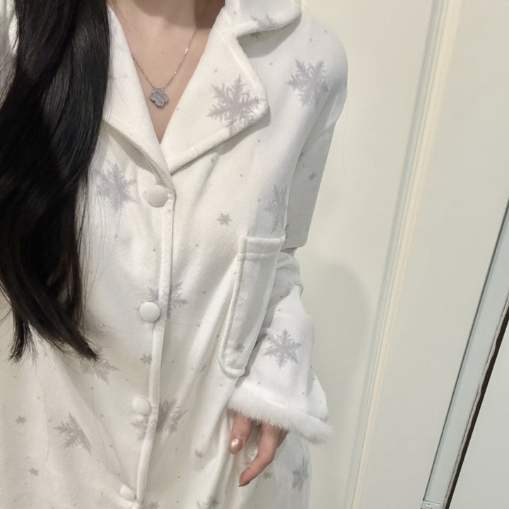 Women's pajamas made of island fleece, winter edition