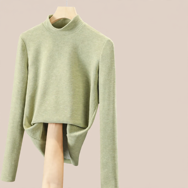 Ladies long sleeve shirt, lined, with round neckline