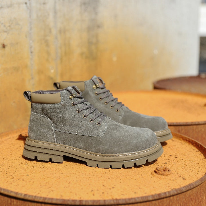 Robuste Lederstiefel, gefüttert, verschiedene Größen