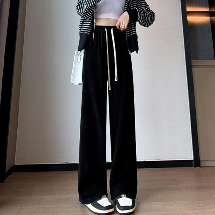 Loose cord pants with wide leg