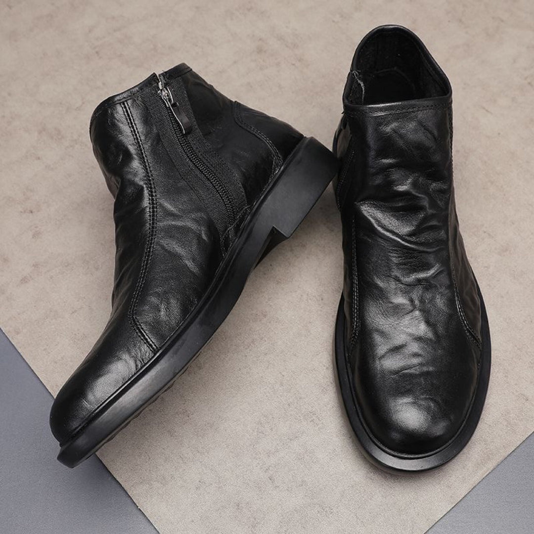 High-quality Chelsea boots made of genuine leather