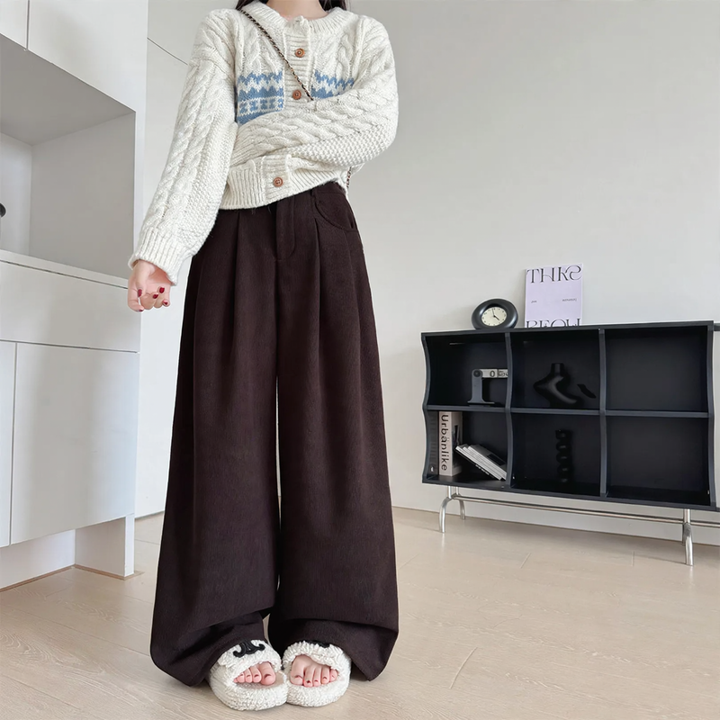 Women’s corduroy pants with wide leg, high waist