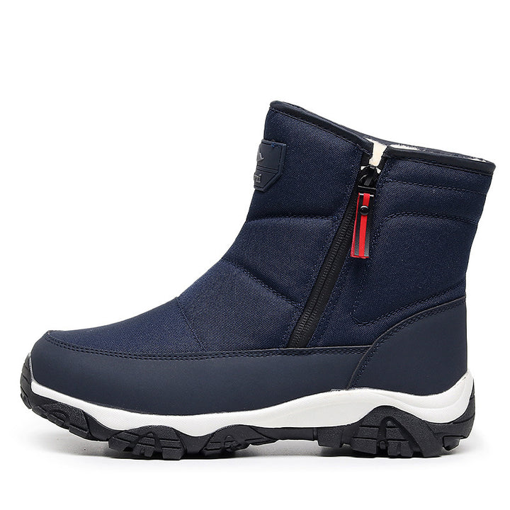 Robust men's winter boots for outdoor activities