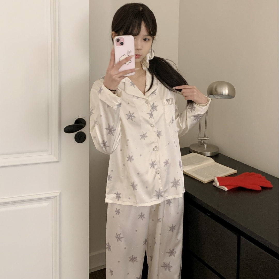 Women's pajamas made of island fleece, winter edition