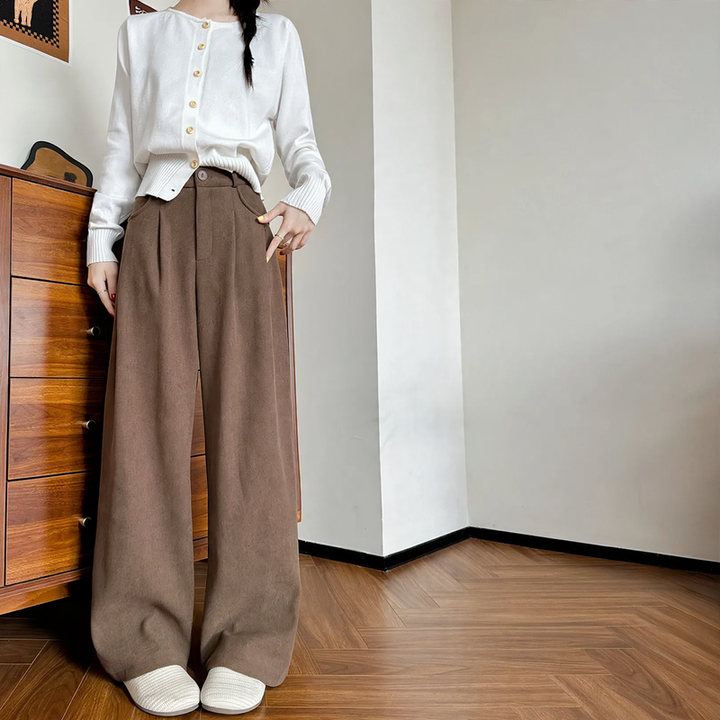 Women's corduroy trousers with wide legs and straight cut