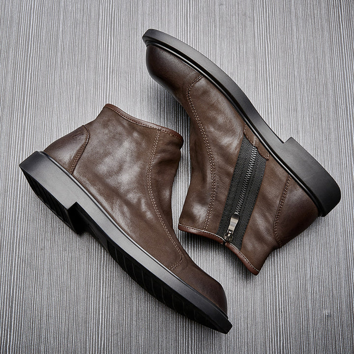 Men's Chelsea boots made of cowhide leather, flat heel