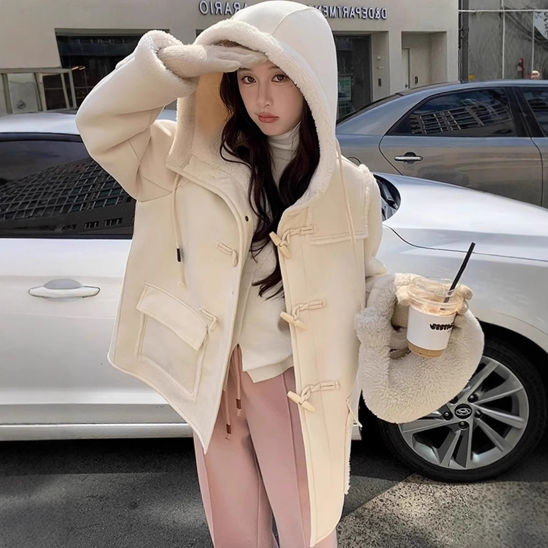 Lambswool coat with hood and toggle buttons