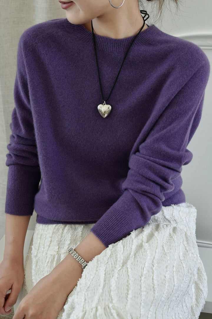 Women's wool sweater, V-neck, loose fit