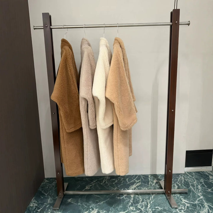 Long teddy coat made of wool