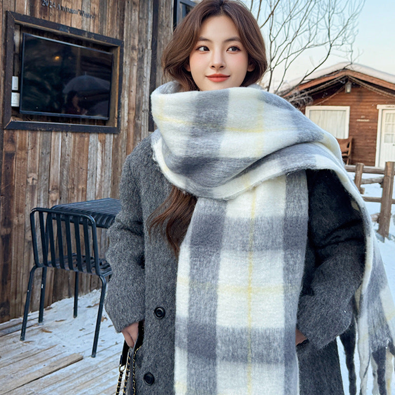 Checked scarf, soft and voluminous, 185 cm