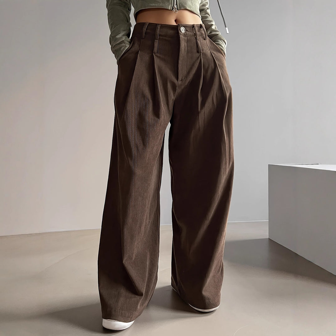 Women's corduroy pants with wide leg and pleats