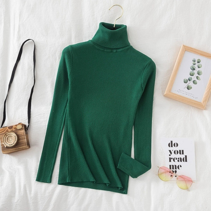 Women's knitted sweater with high collar, fitted